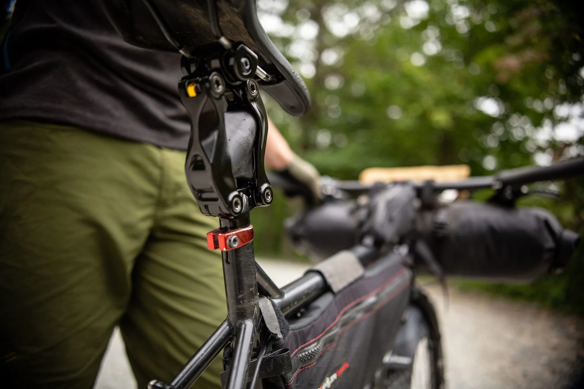 Cane Creek G4 Thudbuster Long Travel Seatpost (Medium elastomer standard) - Image 2